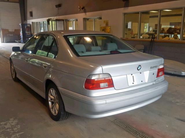WBADT43433GY99539 - 2003 BMW 525 I AUTO SILVER photo 3