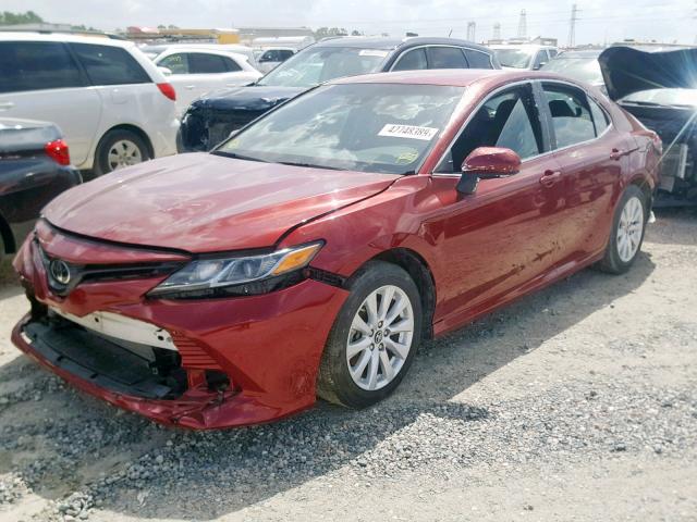 4T1B11HK2JU520966 - 2018 TOYOTA CAMRY L BURGUNDY photo 2