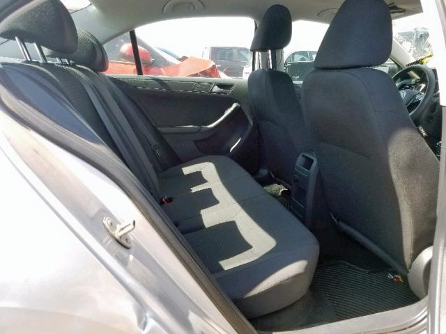 3VW1K7AJ8FM357251 - 2015 VOLKSWAGEN JETTA BASE SILVER photo 6