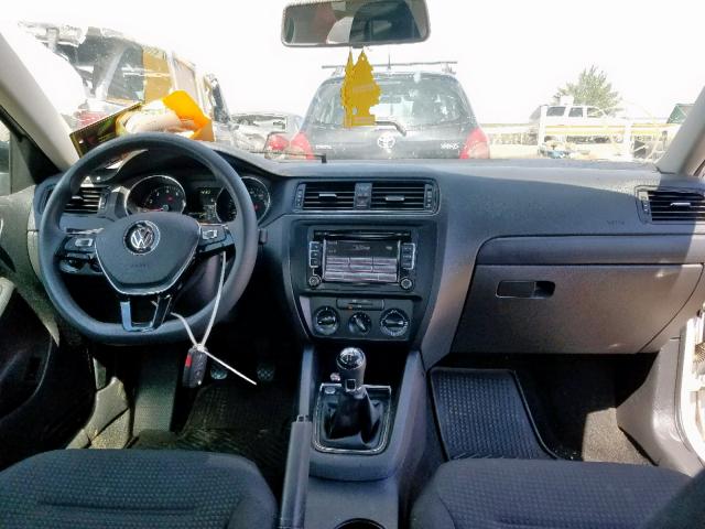 3VW1K7AJ8FM357251 - 2015 VOLKSWAGEN JETTA BASE SILVER photo 9