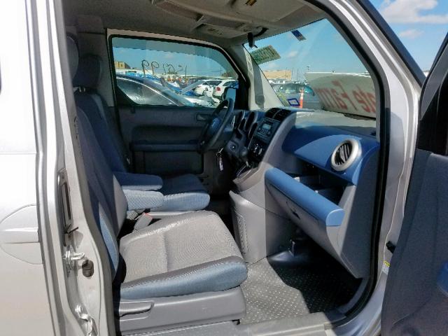 5J6YH28796L027756 - 2006 HONDA ELEMENT EX SILVER photo 5