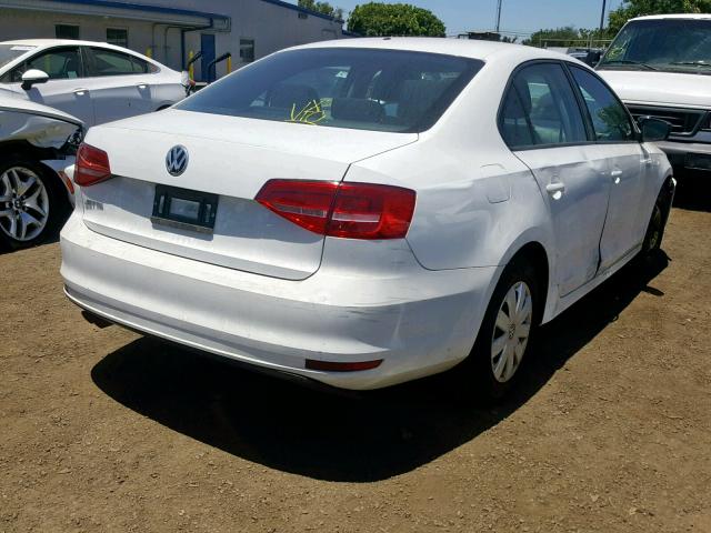 3VW1K7AJ5FM307570 - 2015 VOLKSWAGEN JETTA BASE WHITE photo 4