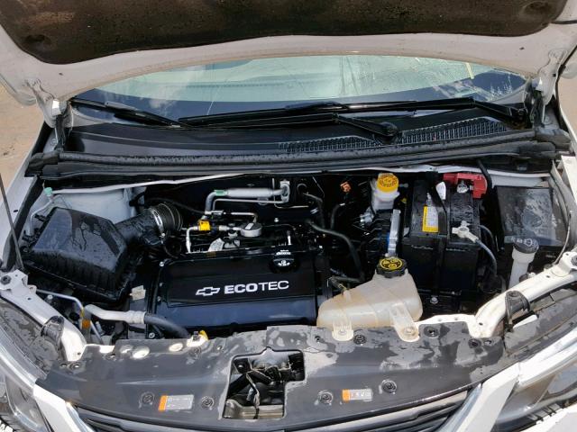 1G1JB5SH9H4158316 - 2017 CHEVROLET SONIC LS WHITE photo 7