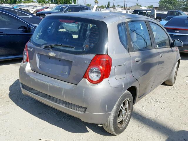 KL1TD6DE3AB099386 - 2010 CHEVROLET AVEO LS GRAY photo 4