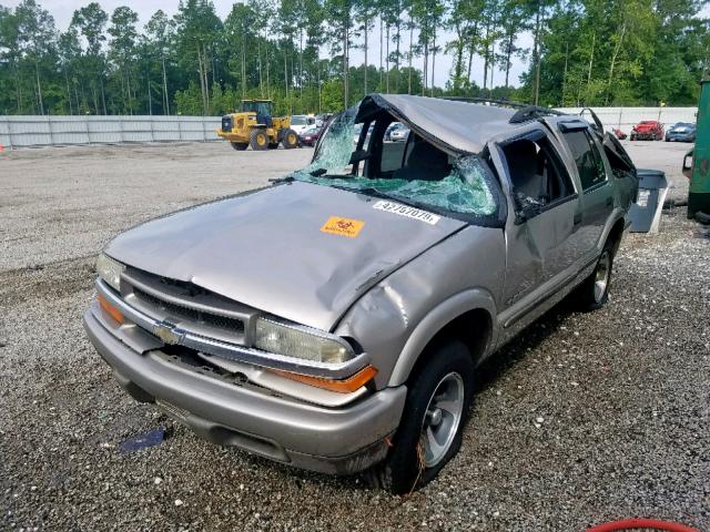 1GNCS13W82K211149 - 2002 CHEVROLET BLAZER GOLD photo 9