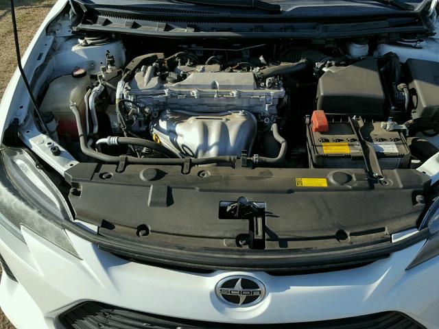 JTKJF5C73F3095856 - 2015 TOYOTA SCION TC 白色 照片 7