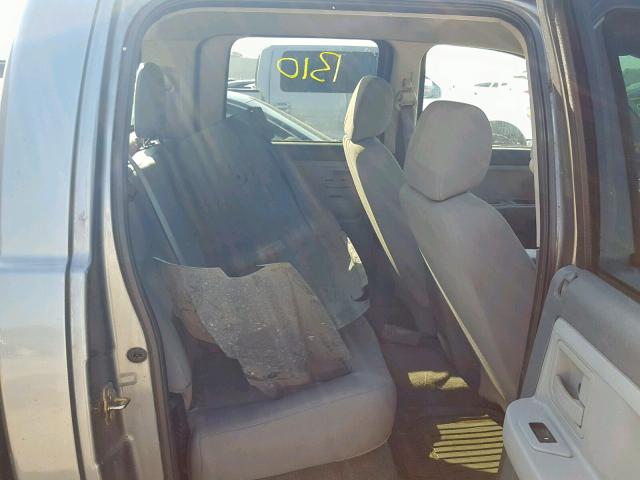 1D7HE48K26S557402 - 2006 DODGE DAKOTA QUA GRAY photo 6