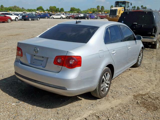 3VWST71K96M841021 - 2006 VOLKSWAGEN JETTA TDI SILVER photo 4