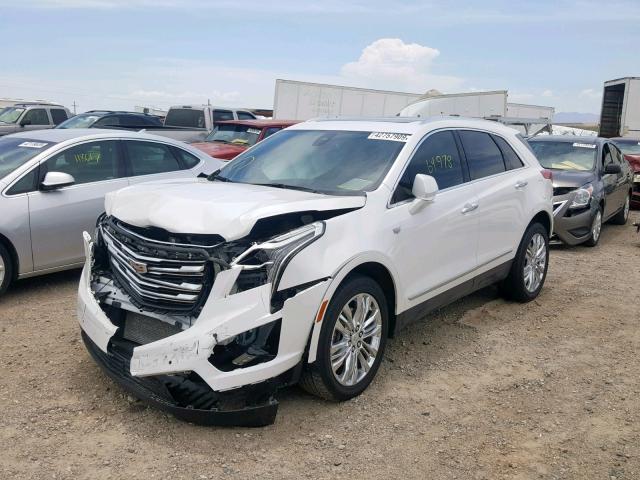 1GYKNCRS5HZ109457 - 2017 CADILLAC XT5 PREMIU WHITE photo 2