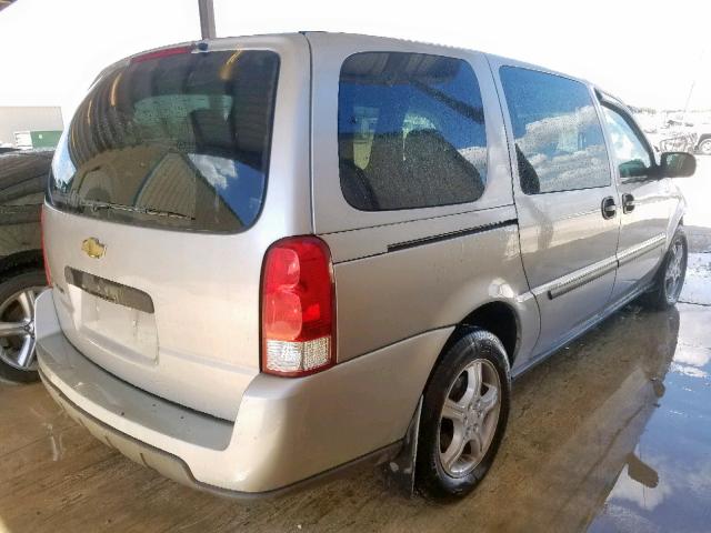 1GNDV23128D128576 - 2008 CHEVROLET UPLANDER L SILVER photo 4