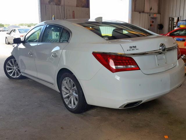 1G4GB5G37GF224133 - 2016 BUICK LACROSSE WHITE photo 3