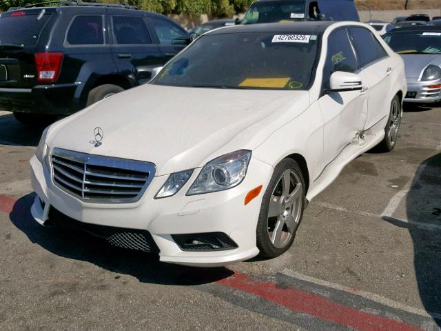 WDDHF5GBXBA389920 - 2011 MERCEDES-BENZ E 350 WHITE photo 2