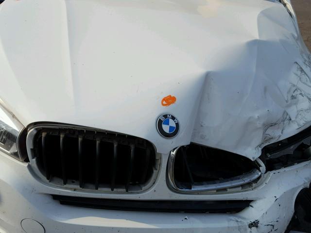 5UXKR2C58E0C01851 - 2014 BMW X5 SDRIVE3 WHITE photo 7