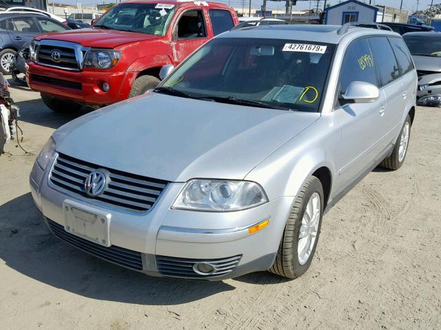 WVWCE63B75E039306 - 2005 VOLKSWAGEN PASSAT GLS SILVER photo 2