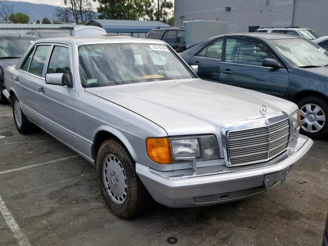 WDBCA35D1JA421663 - 1988 MERCEDES-BENZ 420 SEL SILVER photo 1