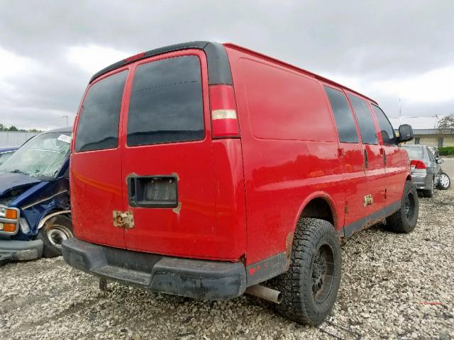 1GTHG35U331176485 - 2003 GMC SAVANA G35 RED photo 4