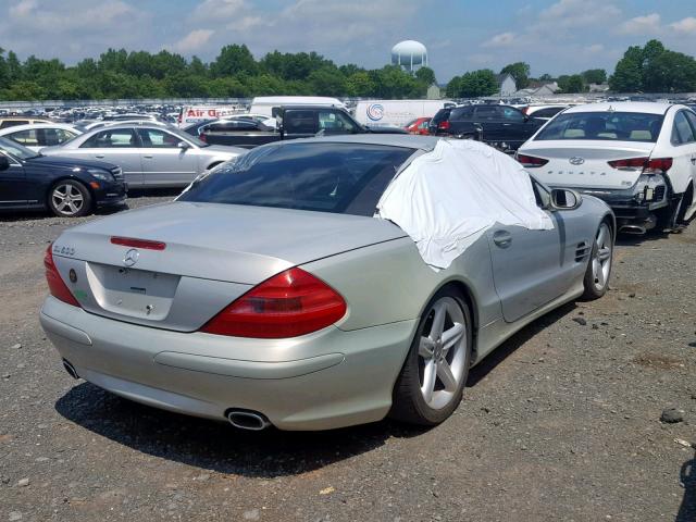 WDBSK75F73F013384 - 2003 MERCEDES-BENZ SL 500R SILVER photo 4