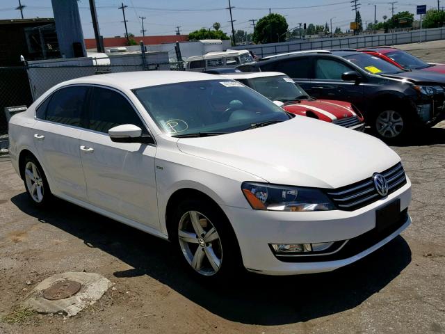 1VWAT7A37FC110674 - 2015 VOLKSWAGEN PASSAT S WHITE photo 1