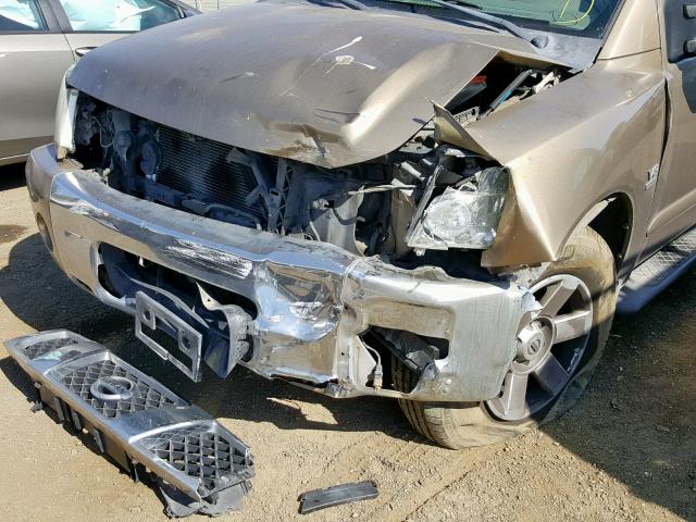 1N6AA07A34N582407 - 2004 NISSAN TITAN XE GOLD photo 9