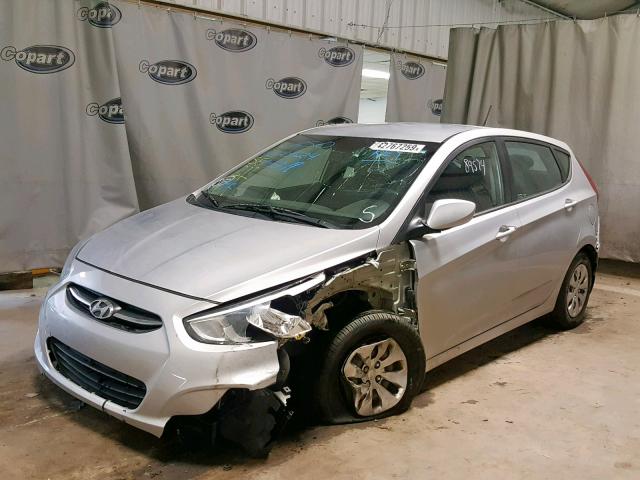 KMHCT5AE1FU222524 - 2015 HYUNDAI ACCENT GS SILVER photo 2