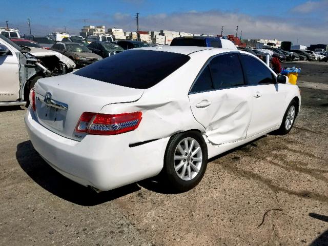 4T1BK3EK4AU605143 - 2010 TOYOTA CAMRY SE WHITE photo 4