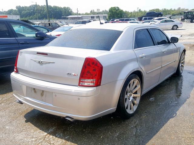 2C3LA73W28H165739 - 2008 CHRYSLER 300C SRT-8 SILVER photo 4