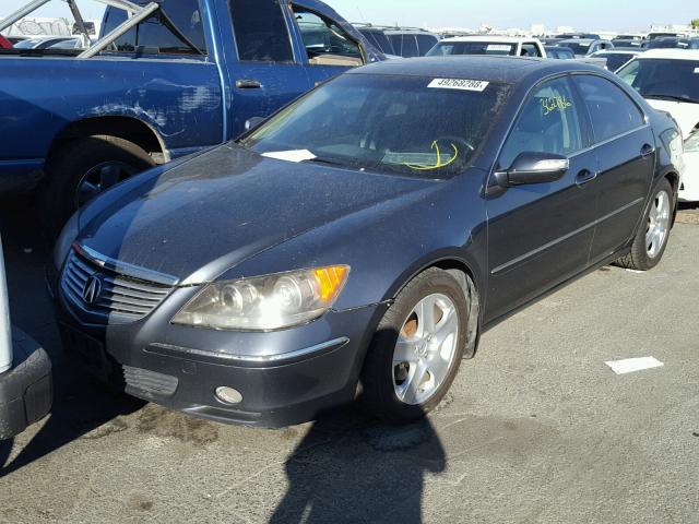 JH4KB16575C008712 - 2005 ACURA RL GRAY photo 2