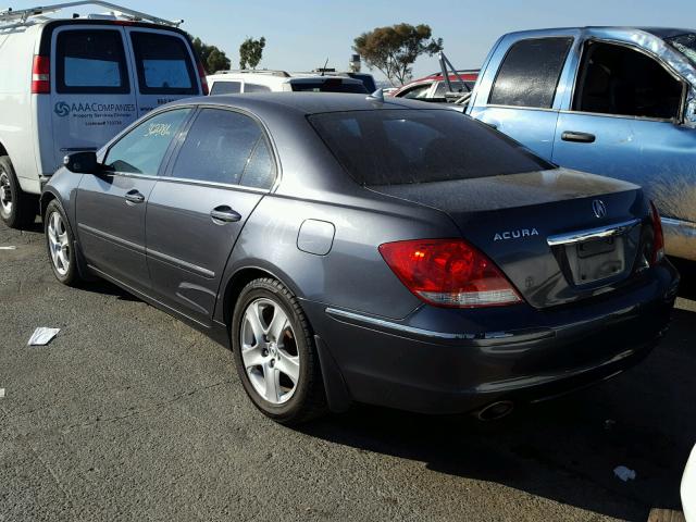 JH4KB16575C008712 - 2005 ACURA RL GRAY photo 3