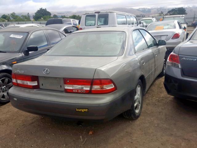 JT8BF28G610305829 - 2001 LEXUS ES 300 SILVER photo 4