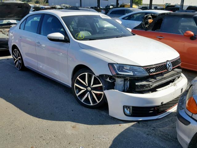 3VW4A7AJ3DM376464 - 2013 VOLKSWAGEN JETTA GLI WHITE photo 1