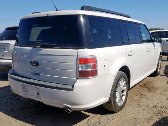 2FMGK5B81DBD34028 - 2013 FORD FLEX SE WHITE photo 4