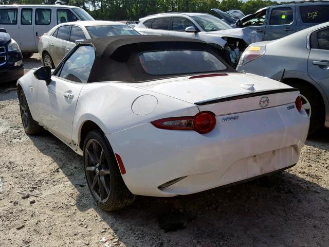 JM1NDAC70G0108430 - 2016 MAZDA MX-5 MIATA WHITE photo 3