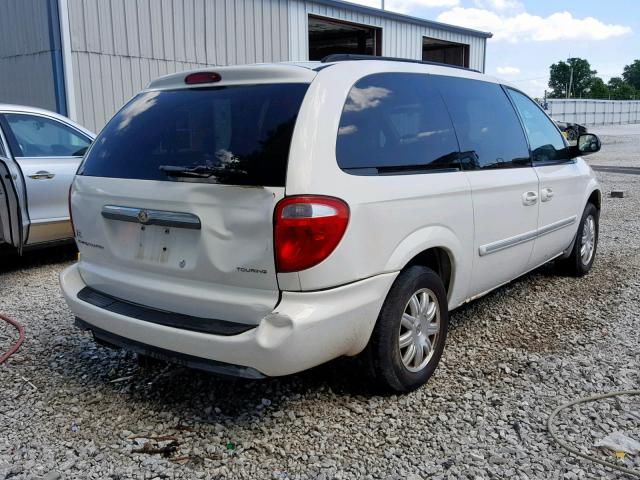 2A4GP54L96R887389 - 2006 CHRYSLER TOWN & COU WHITE photo 4