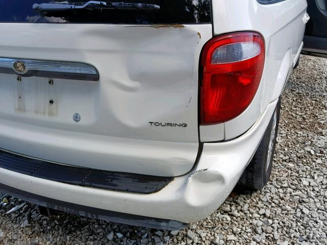 2A4GP54L96R887389 - 2006 CHRYSLER TOWN & COU WHITE photo 9