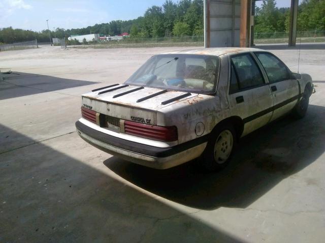 1G1LT53T0PY111241 - 1993 CHEVROLET CORSICA LT WHITE photo 4