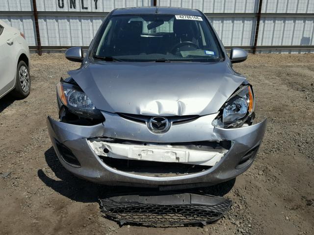 JM1DE1KZ9E0187735 - 2014 MAZDA MAZDA2 SPO GRAY photo 9