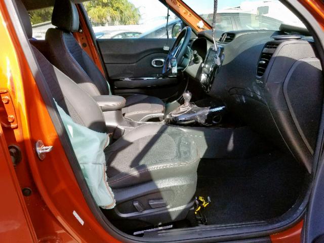 KNDJX3AA1J7577668 - 2018 KIA SOUL ! Narıncı foto 5