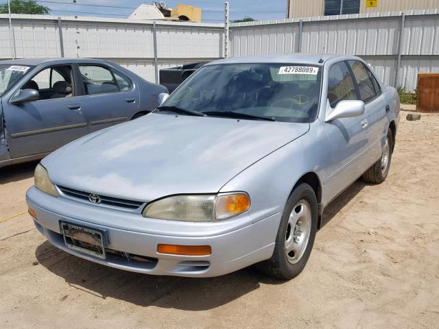 JT2BG12KXT0377196 - 1996 TOYOTA CAMRY DX BLUE photo 2