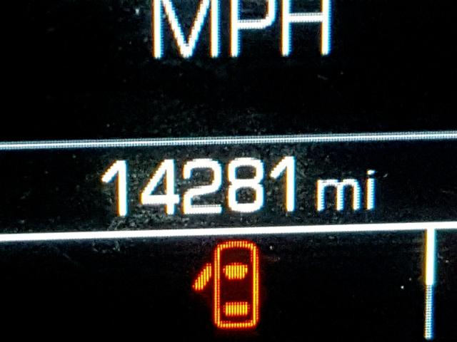 1GCHSCEA9H1279714 - 2017 CHEVROLET COLORADO L WHITE photo 8