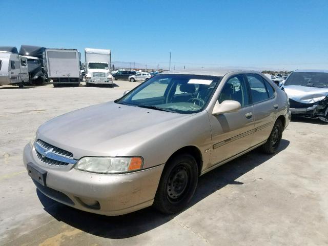 1N4DL01D81C232796 - 2001 NISSAN ALTIMA XE BROWN photo 2