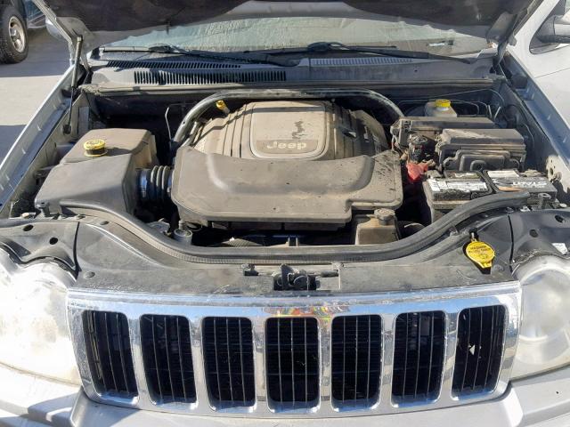 1J4HR58265C671930 - 2005 JEEP GRAND CHER SILVER photo 7