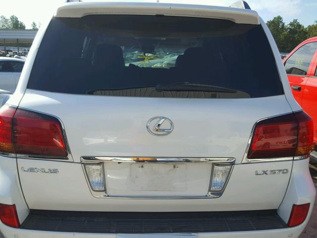 JTJHY7AX5A4053655 - 2010 LEXUS LX 570 WHITE photo 9