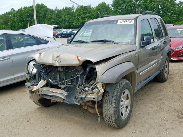 1J4GL48K07W678252 - 2007 JEEP LIBERTY SP TAN photo 2