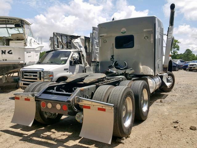 1XKDDP9X5EJ392946 - 2014 KENWORTH CONSTRUCTI SILVER photo 4