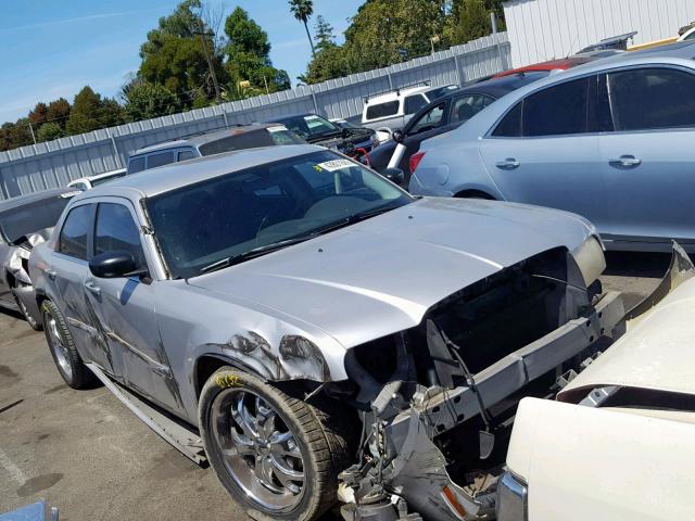 2C3KA43R56H298125 - 2006 CHRYSLER 300 SILVER photo 1