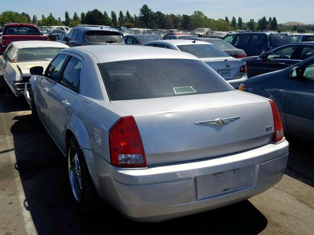 2C3KA43R56H298125 - 2006 CHRYSLER 300 SILVER photo 3