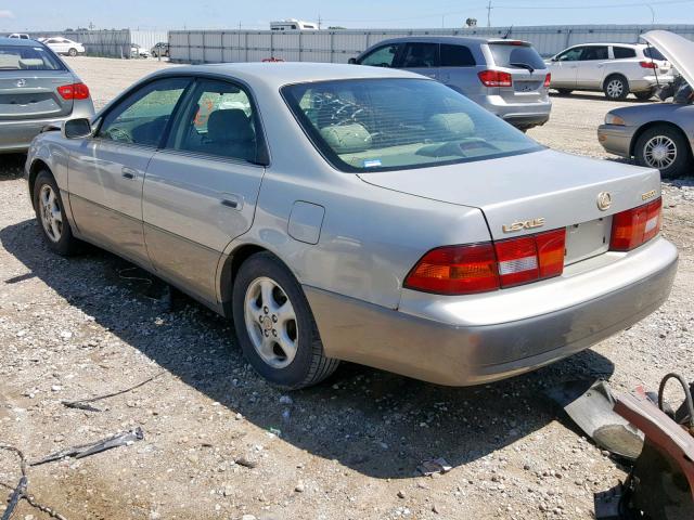 JT8BF28G2W5037789 - 1998 LEXUS ES 300 SILVER photo 3