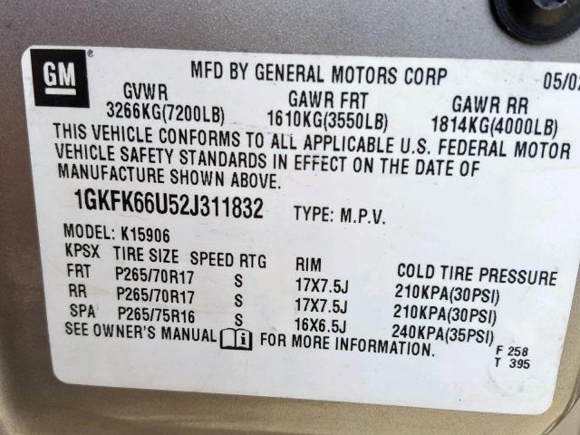 1GKFK66U52J311832 - 2002 GMC DENALI XL TAN photo 10