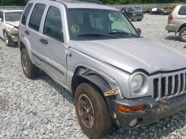 1J4GK48K44W173586 - 2004 JEEP LIBERTY SP SILVER photo 9