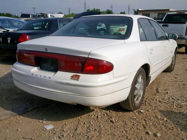 2G4WB52K2X1561407 - 1999 BUICK REGAL LS WHITE photo 4